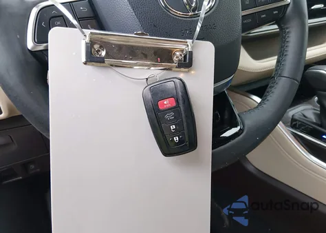 2021 Toyota Highlander Hybrid Limited from USA, damaged, VIN 5TDXBRCH8MS532145